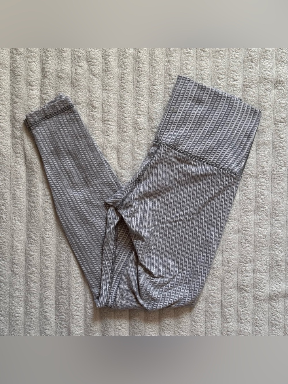 Lululemon Athletica Women's Grey Herringbone High Waisted Leggings Activewear 8